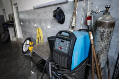 Jaki gaz do migomatu wybrać? Gaz do spawania stali węglowej, stali nierdzewnej i aluminium