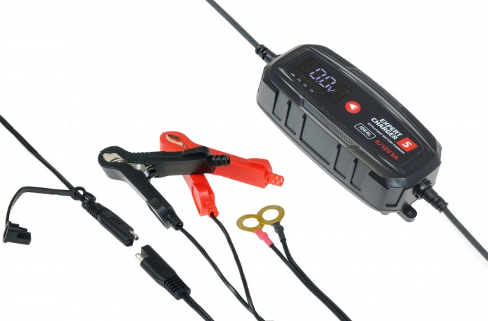 Prostownik Inteligentny IDEAL EXPERT CHARGER 5 6/12V 2,5/5A LFP CAL